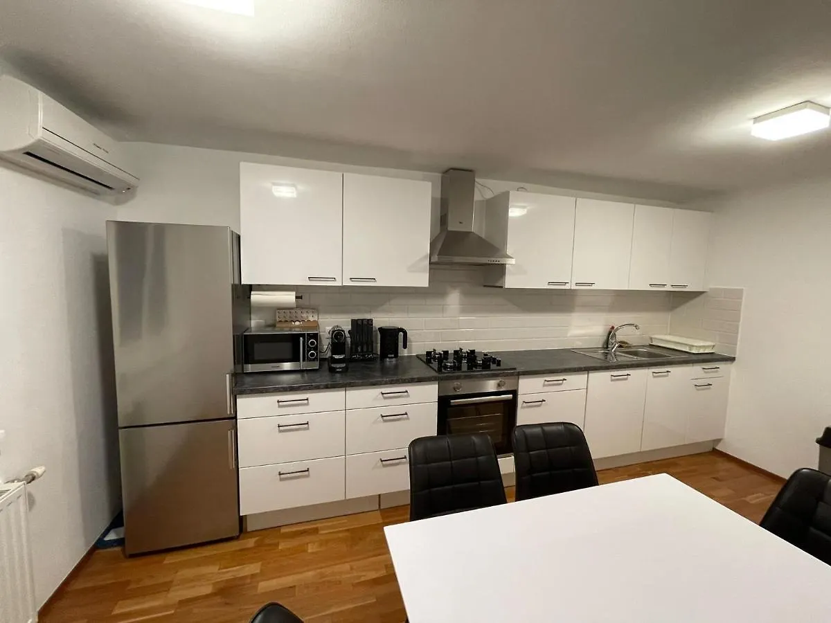 Refaeli Apartments 1020 ウィーン